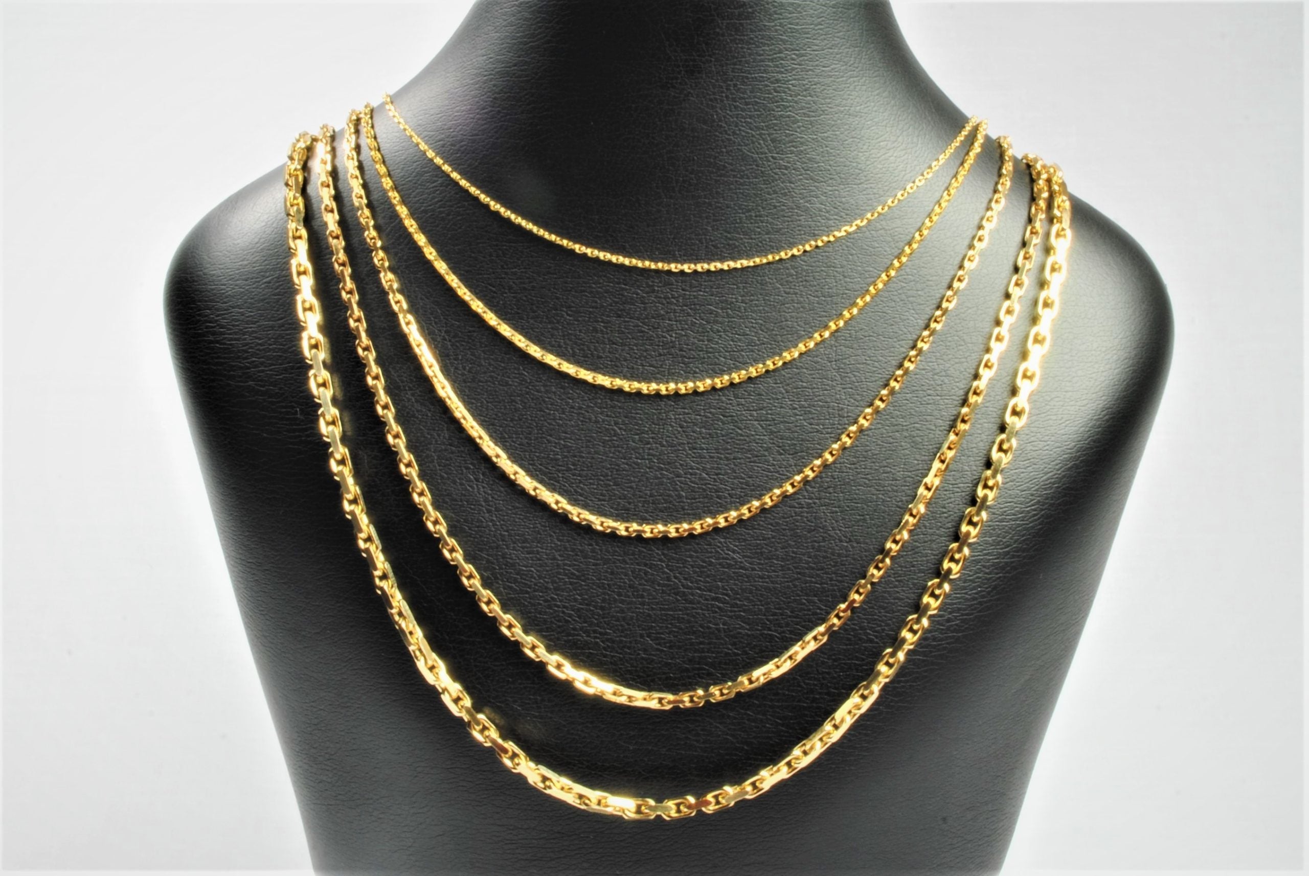 8Kt Guld anker facet halskæde 60cm, i gold, til female; male; unisex, fra BNH