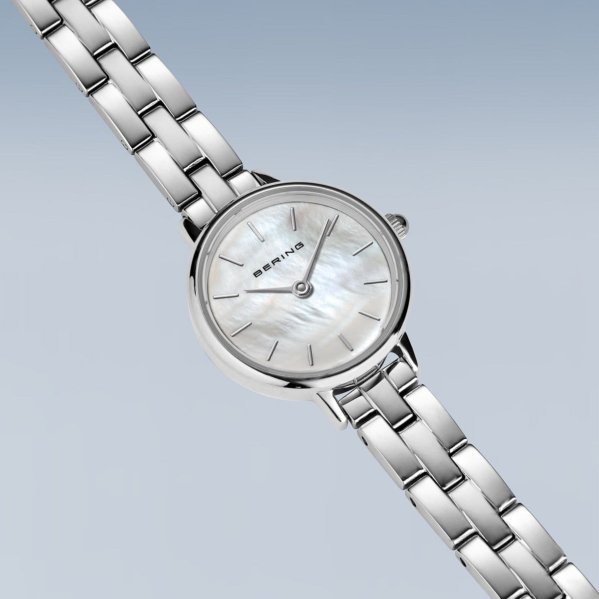 BERING Classic Dame ur - 11022-704, fra Bering