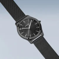 Bering - Ultra Slim | poleret/børstet sort | 18340-222