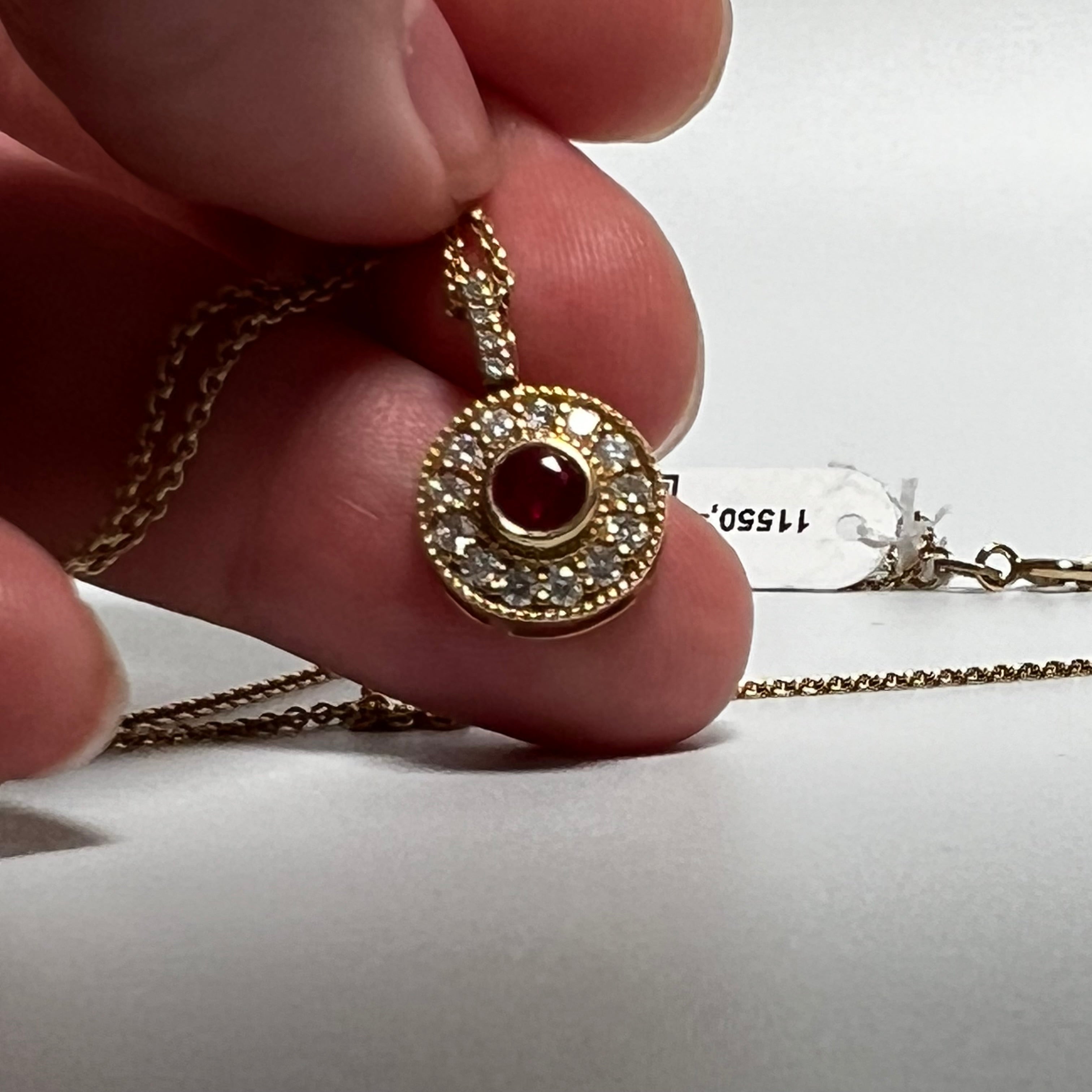 Blomster Vedhæng M. Diamanter og Rubin 14KT.