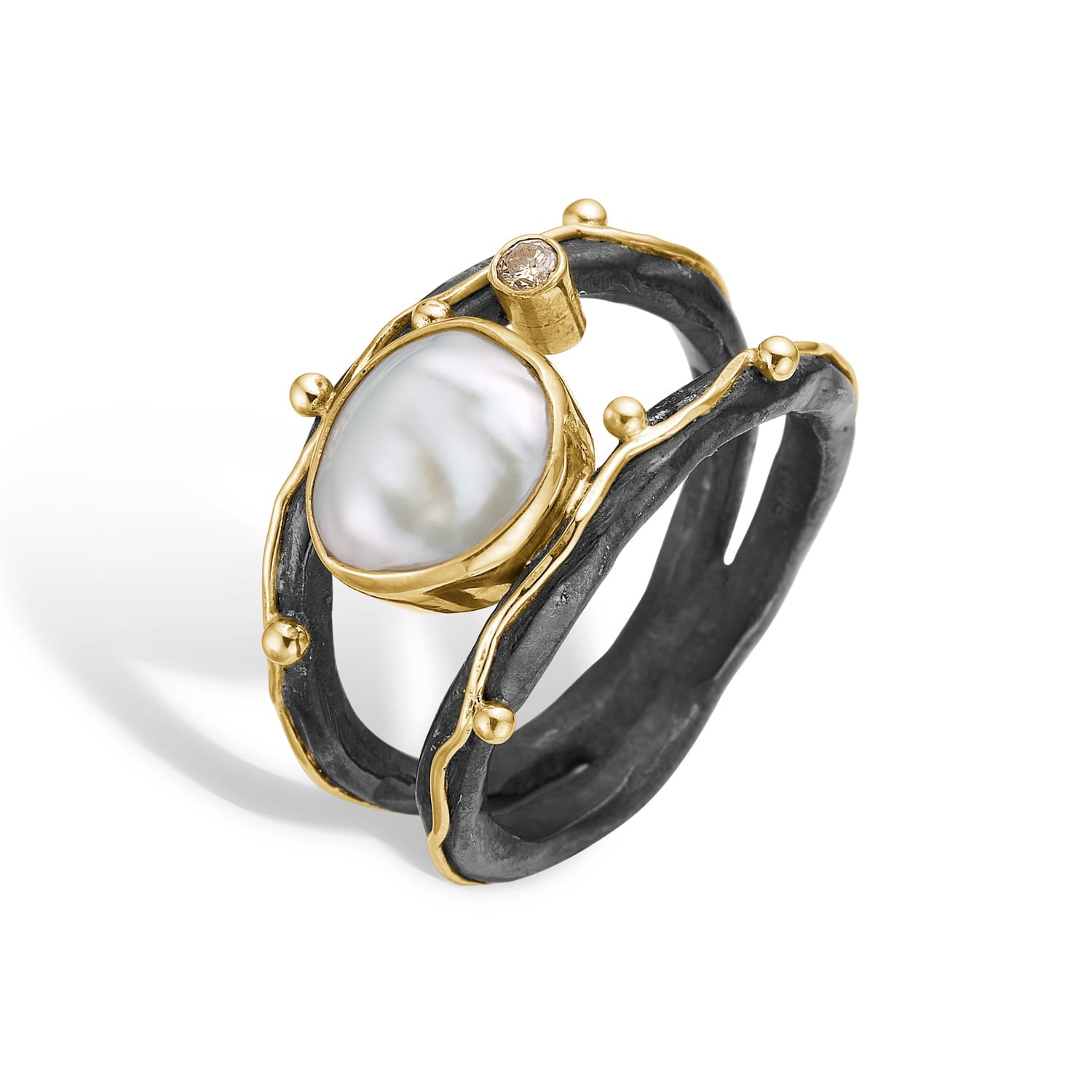 Ring Zeus Dubeca White Keshi, fra ByBirdie