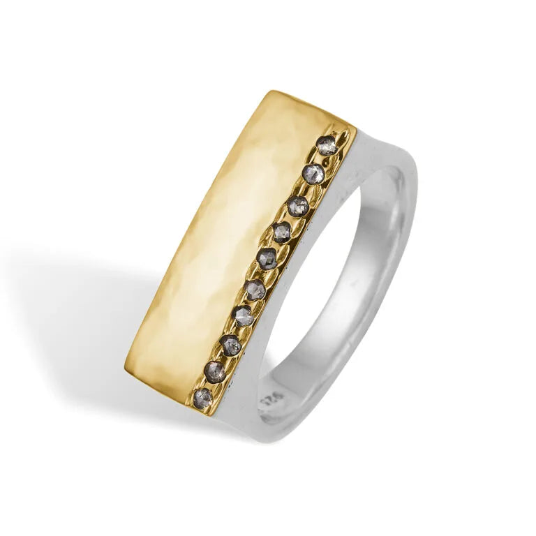 ByBirdie Brooklyn Gold Top Ring i sterling sølv med 14 karat guldplade og rosenslebne diamanter