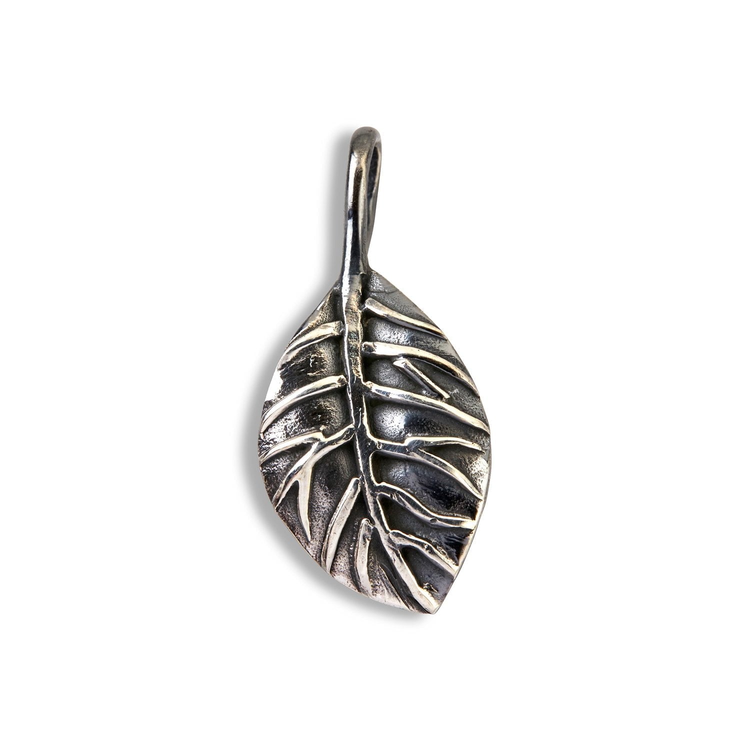 Beech Silver Blad Vedhæng (S), i silver, fra ByBirdie