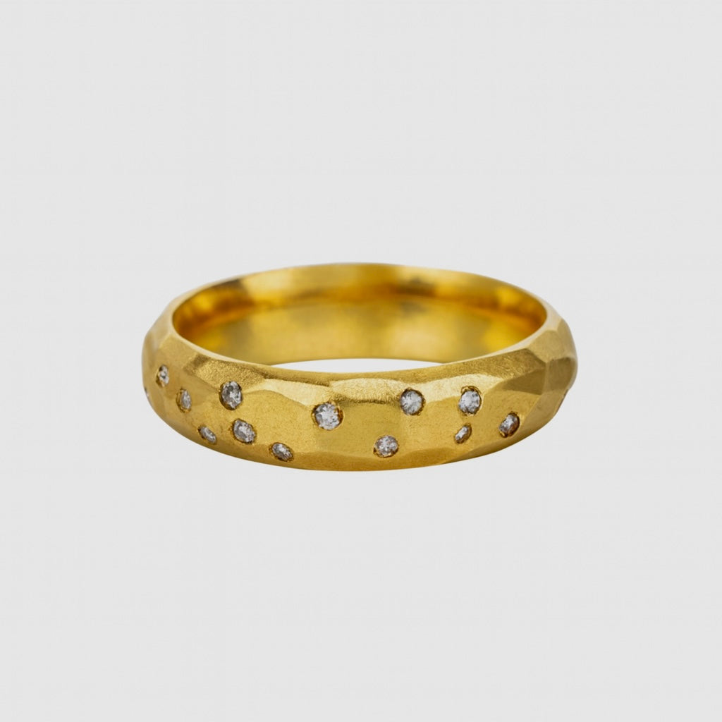 Guldring 14kt m. diamanter - str 54