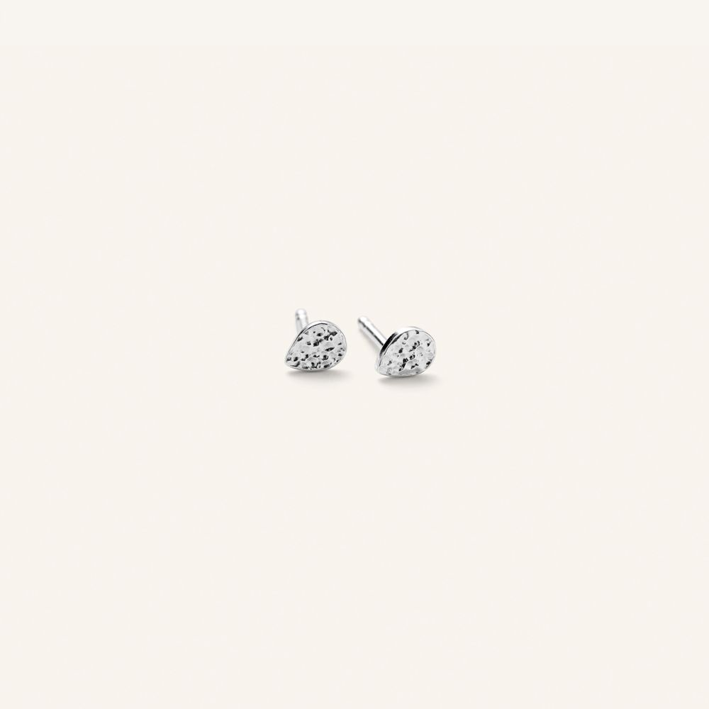 Pernille Corydon Drop Nature Earsticks