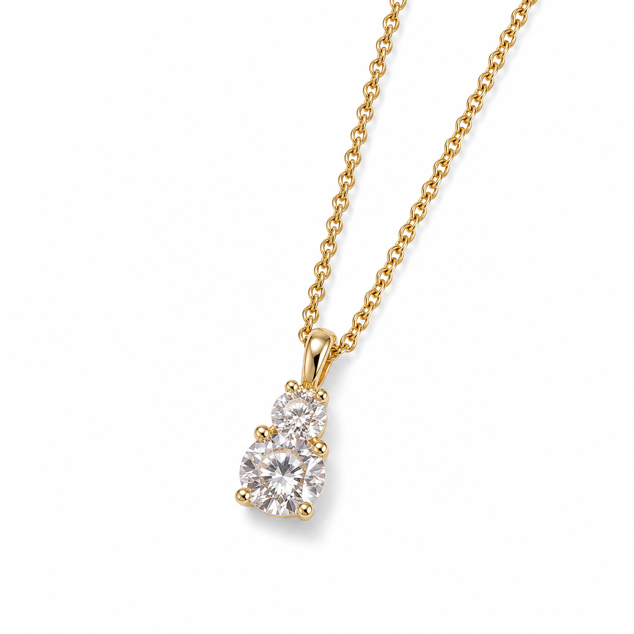 Petersen Jewels vedhæng i 14 kt guld med 1,00 ct labgrown diamanter vist på kæde