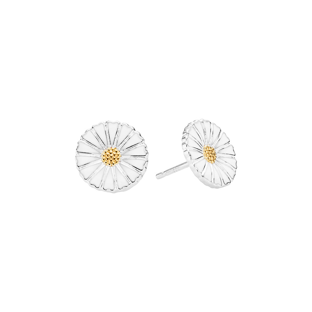 MARGUERIT ØRESTIK 11MM MED HVID EMALJE 24KT FORGYLDT I MIDTEN 925, fra Lund Copenhagen