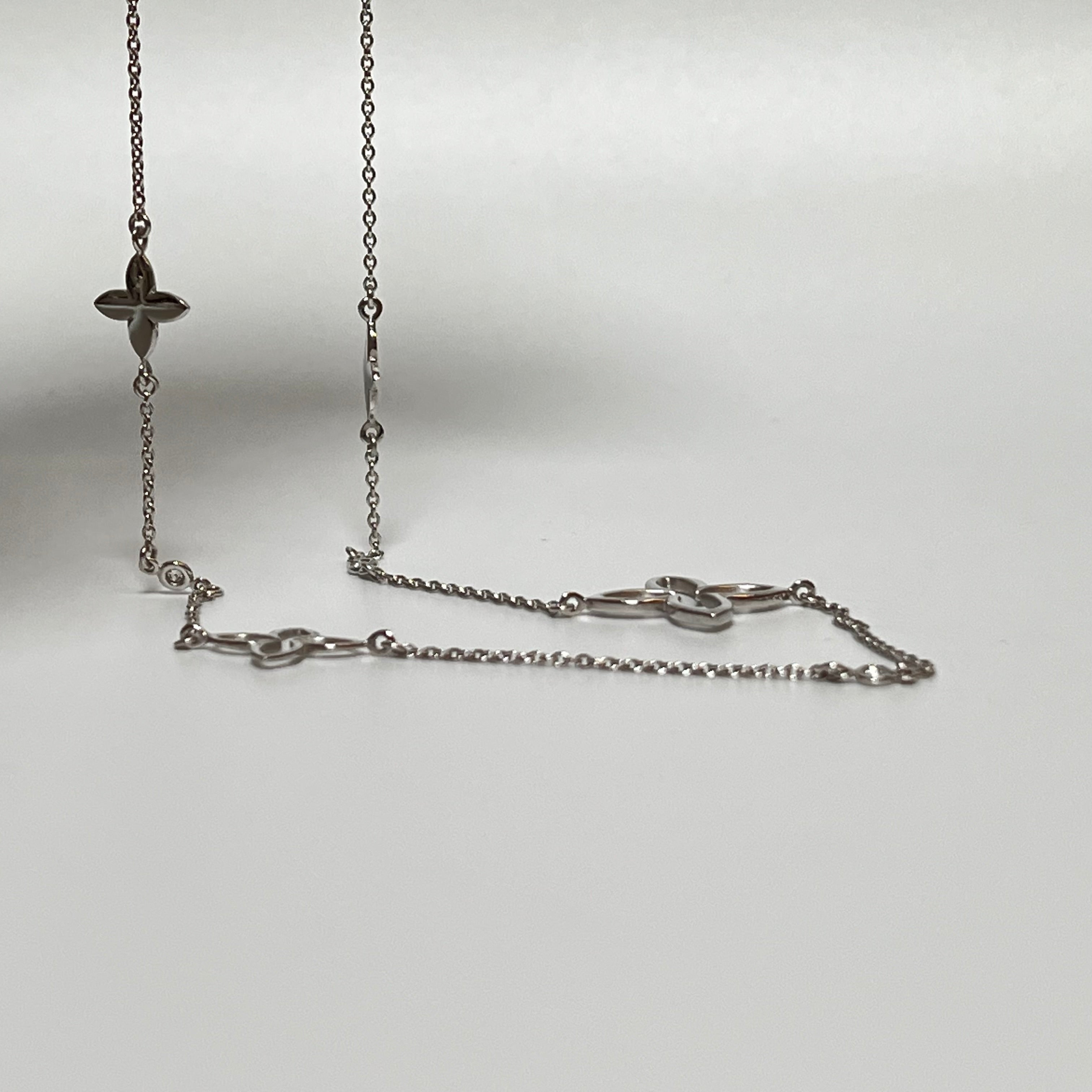 Hvidgulds halskæde 14kt m. diamanter