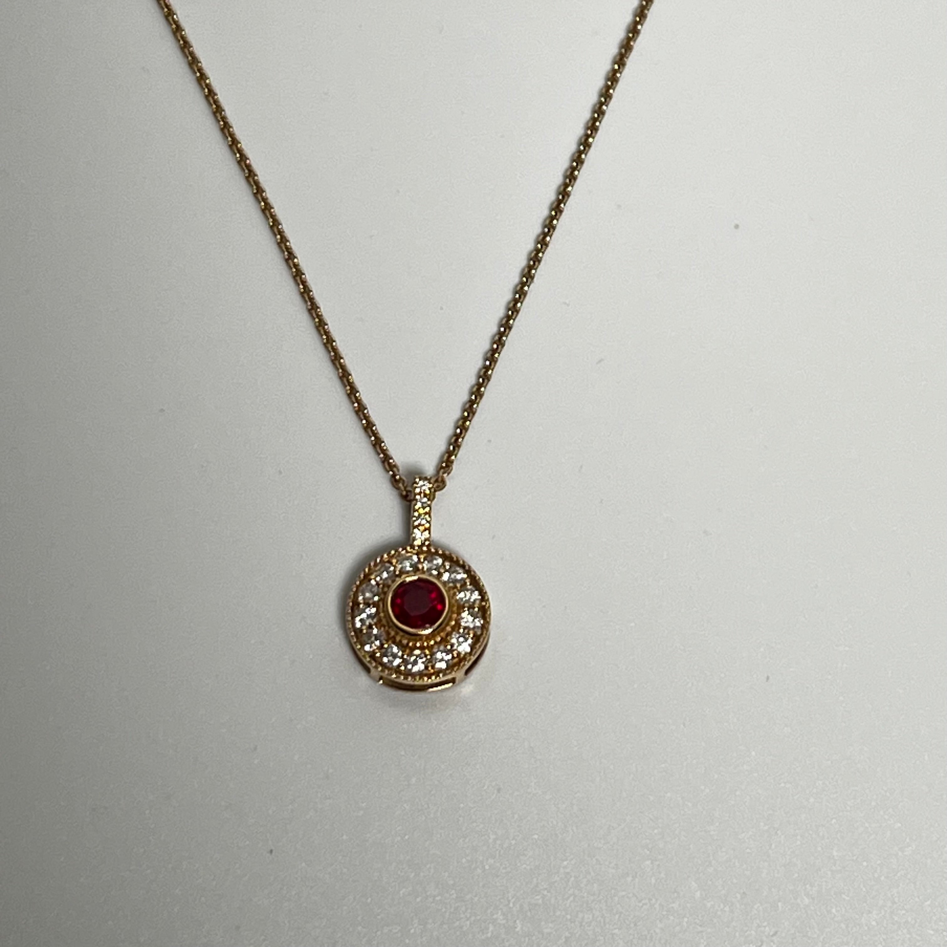 Blomster Vedhæng M. Diamanter og Rubin 14KT.