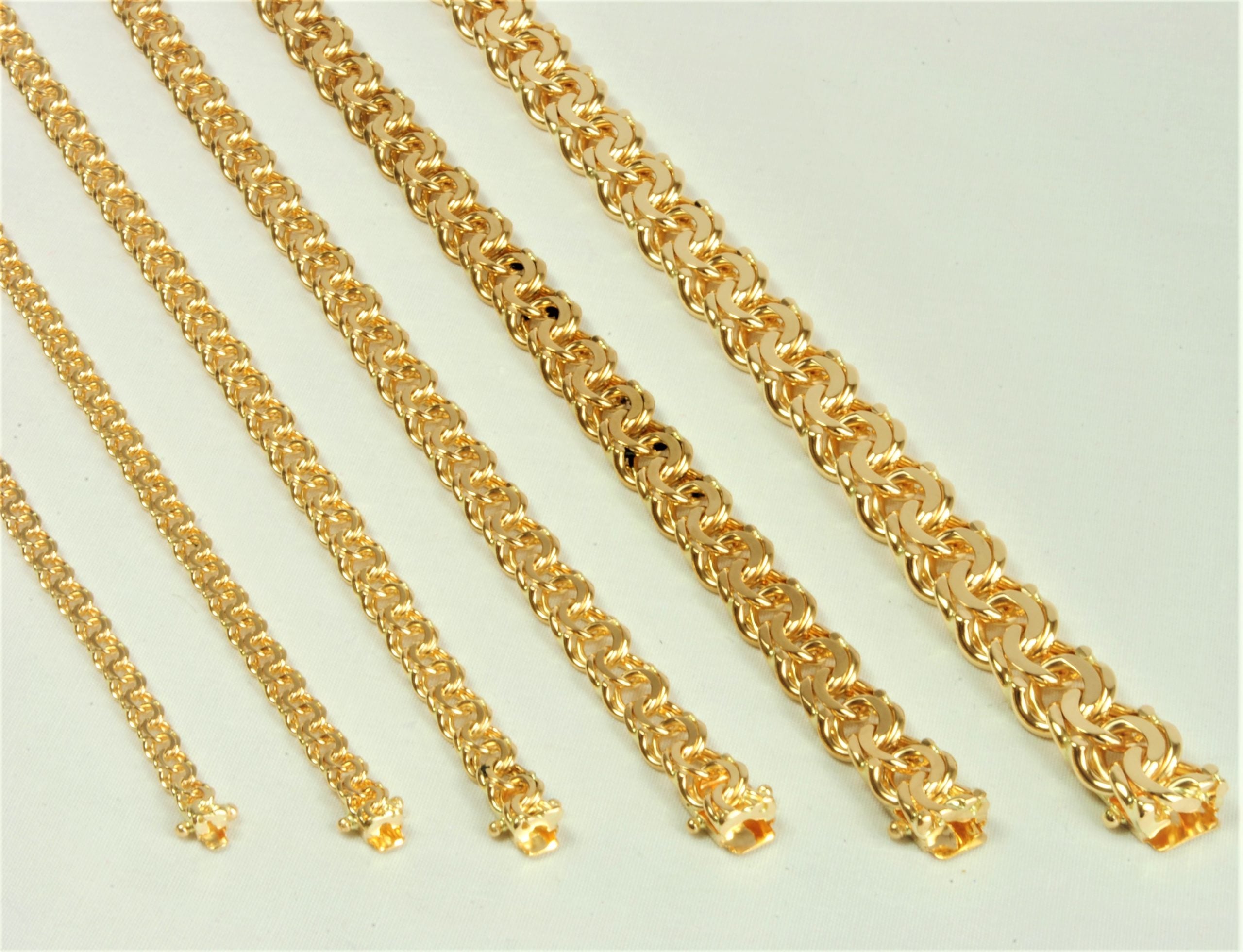 14Kt Guld Bismark halskæde ligeløb 45cm, i gold, til female; male; unisex, fra BNH