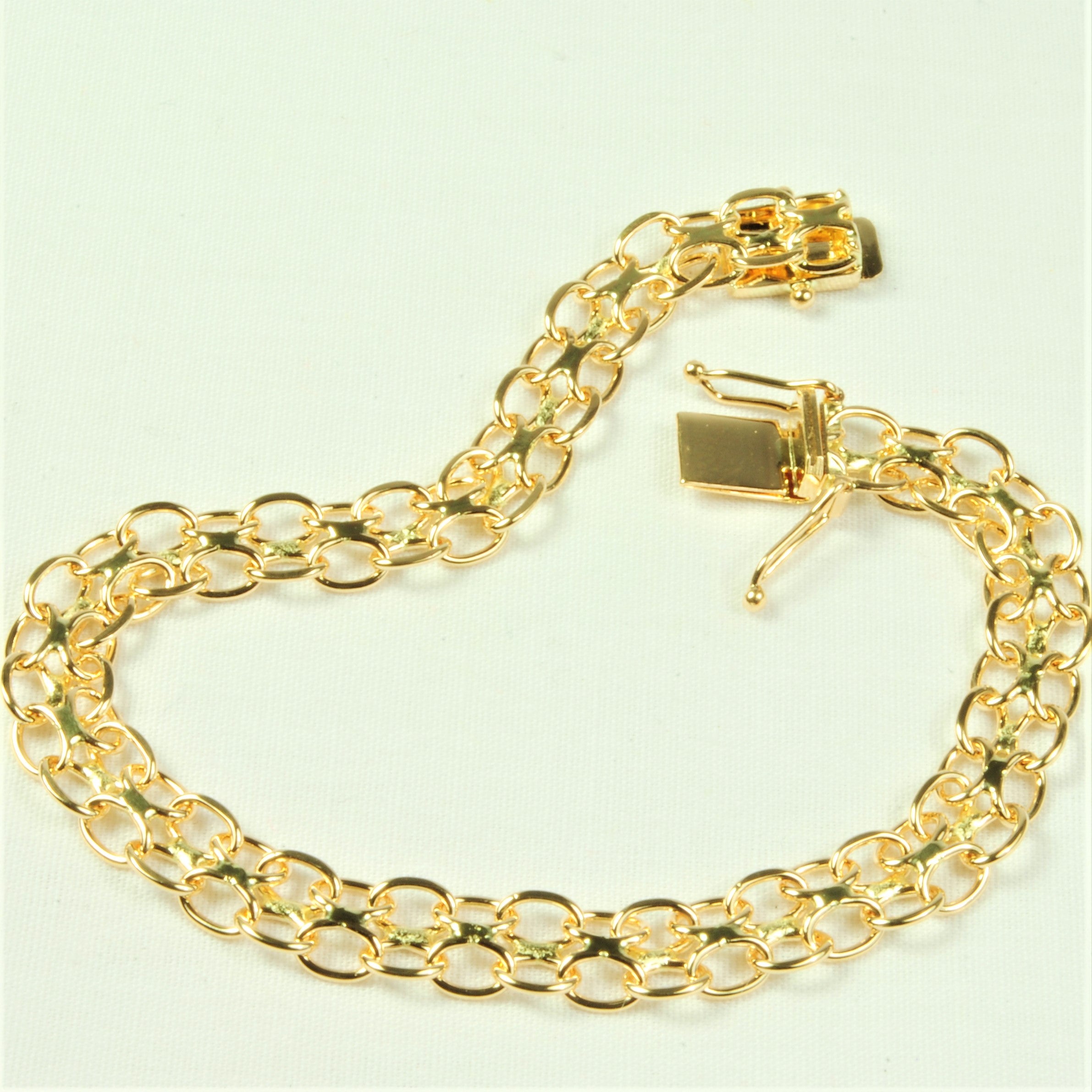 14Kt Guld X armbånd uden stav 18,5cm, i gold, til female; male; unisex, fra BNH