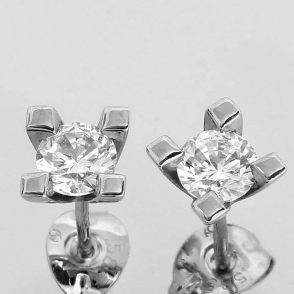 Jewelz Hvidguld Diamant Ørestik 0,50ct, til female; male; unisex, fra Jan Jørgensen