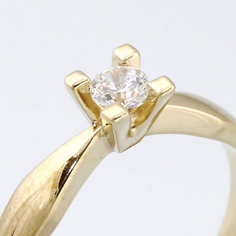 Jewelz Guld Diamant ring 0,15ct, til female, fra Jan Jørgensen