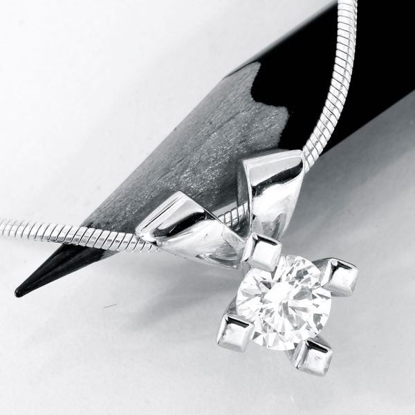 Jewelz Hvidguld Diamant Vedhæng 0,75ct, til female, fra Jan Jørgensen