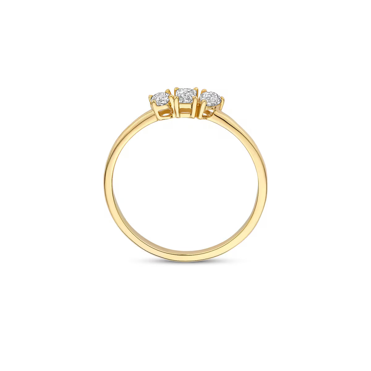 Nærbillede af Blush ring i 14 kt guld med 0,15 ct baguette-slibet diamant flankeret af 2 x 0,10 ct forskellige labgrown diamanter – eksklusiv elegance