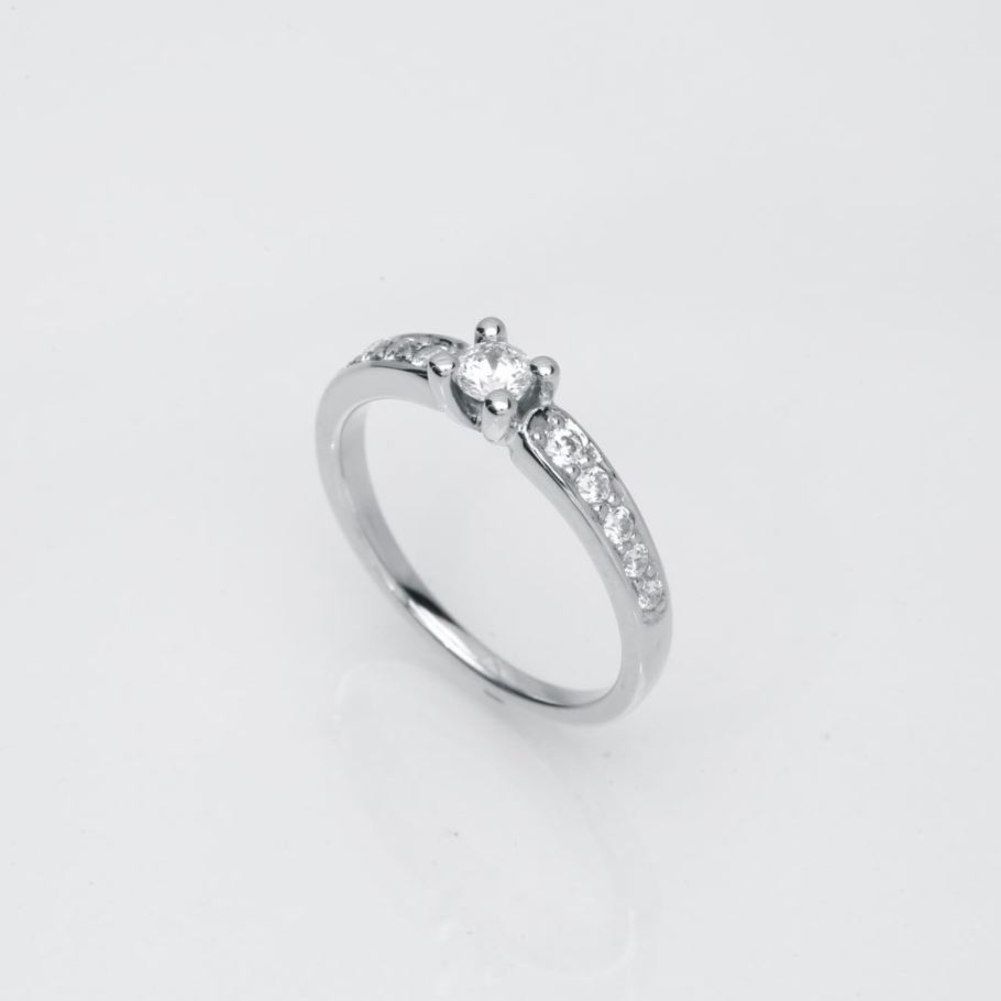 Luxuz Hvidguld Diamant Ring 0,15ct +0,20, til female, fra Jan Jørgensen