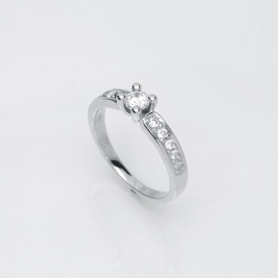Luxuz Hvidguld Diamant Ring 0,25ct +0,20, til female, fra Jan Jørgensen