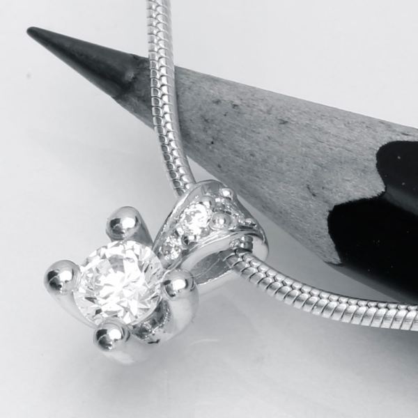 Luxuz Hvidguld Diamant Vedhæng 0,25ct+0,05ct, til female, fra Jan Jørgensen
