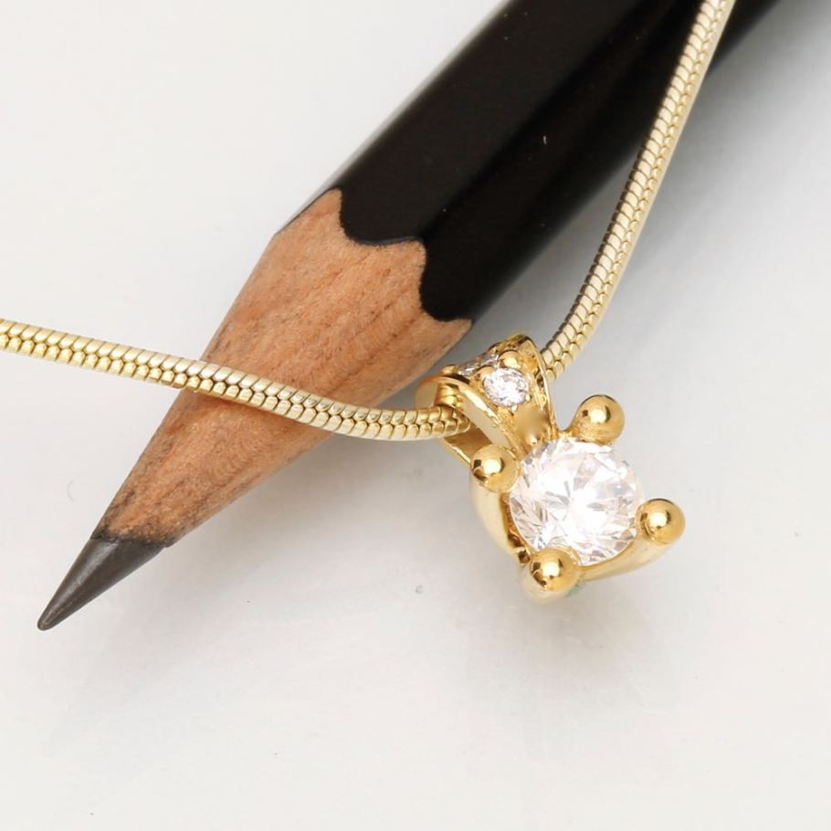 Luxuz Guld Diamant Vedhæng 0,35ct+0,055ct, til female, fra Jan Jørgensen