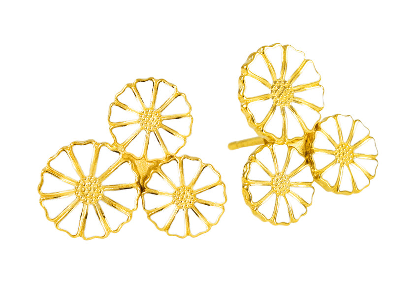 Marguerit ørestik forgyldt med 2x7,5mm + 1x9,5mm blomster hvid emalje 925, i silver, til female, fra Lund Copenhagen