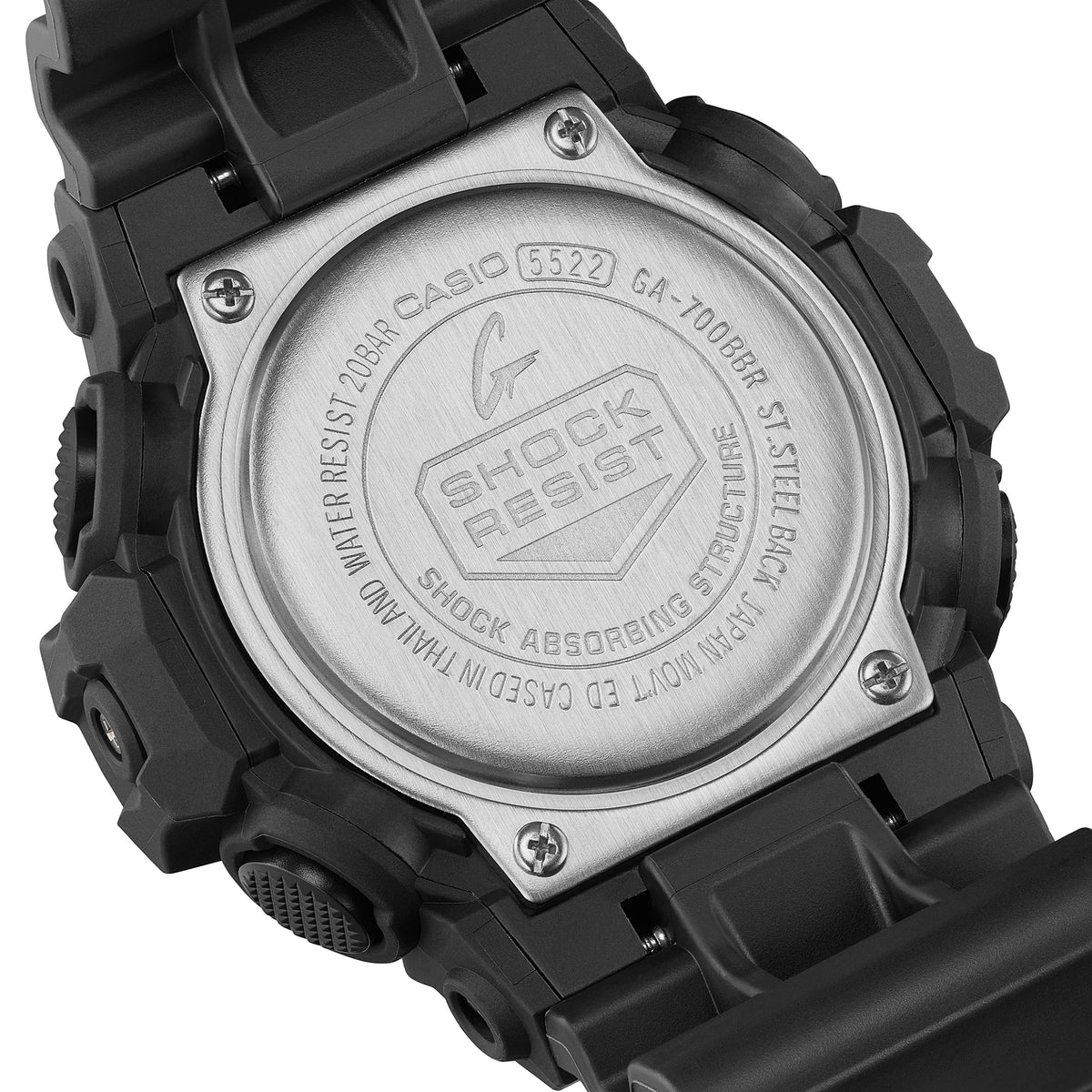 Casio G-SHOCK GA-700BBR-1AER herreur fra Black & Red-kollektionen med sort resinurkasse, sort rem, rødt LCD-display, analog-digital tidsvisning og 20 bar vandtæthed.