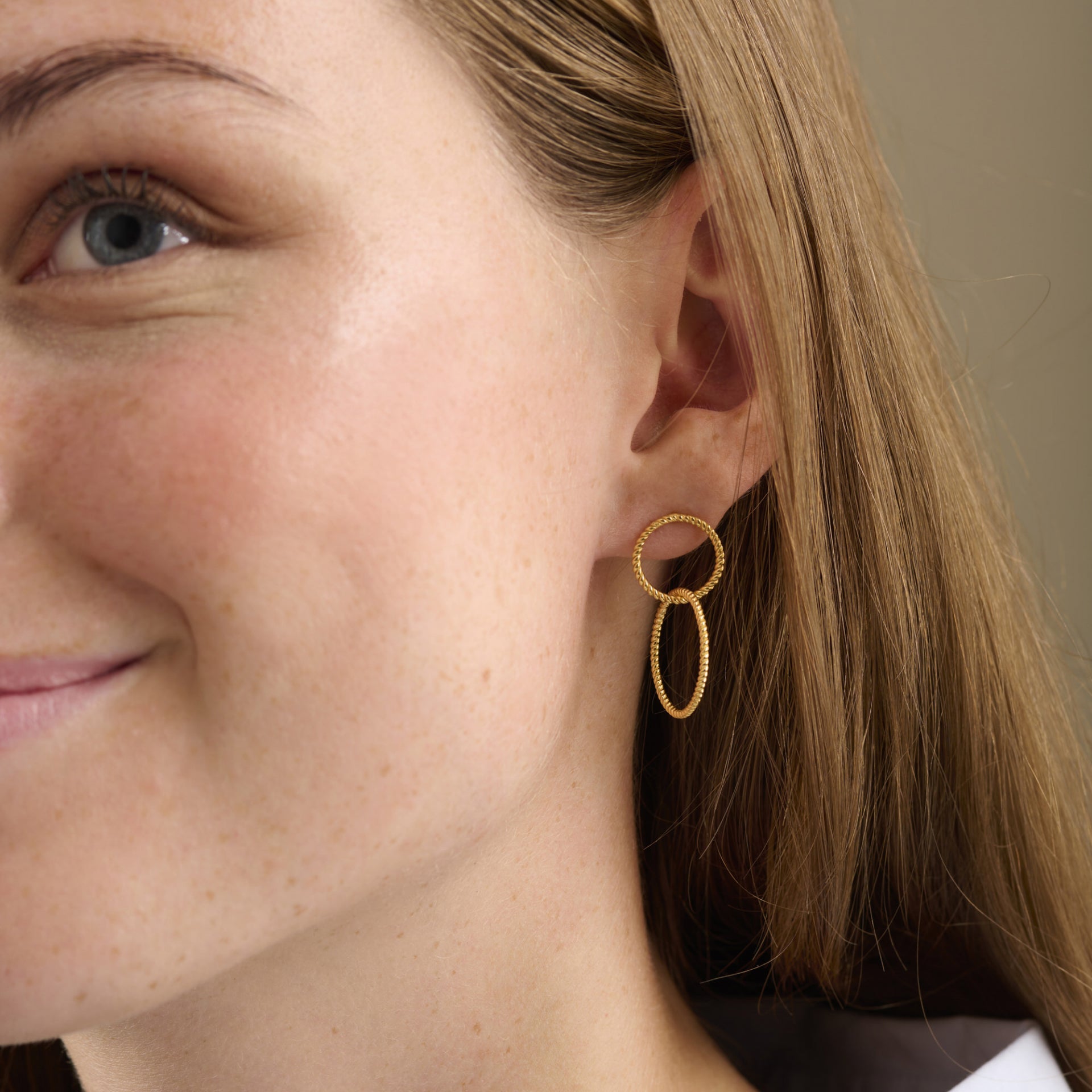 Pernille Corydon Double Twisted Earrings, til female, fra Pernille Corydon