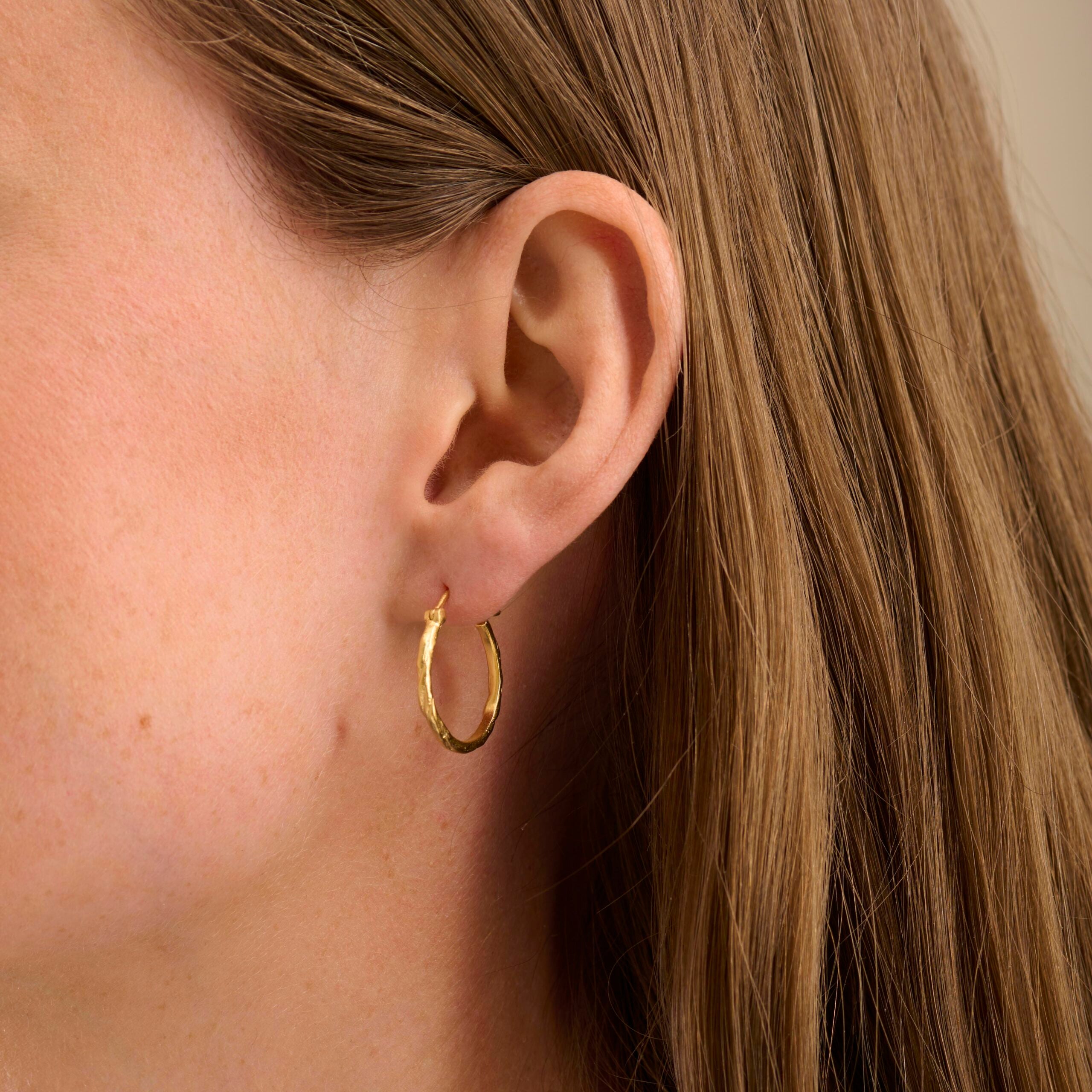 Pernille Corydon Small Ice Creoles FG, i gold-plated; silver; sterling-silver, til female, fra Pernille Corydon