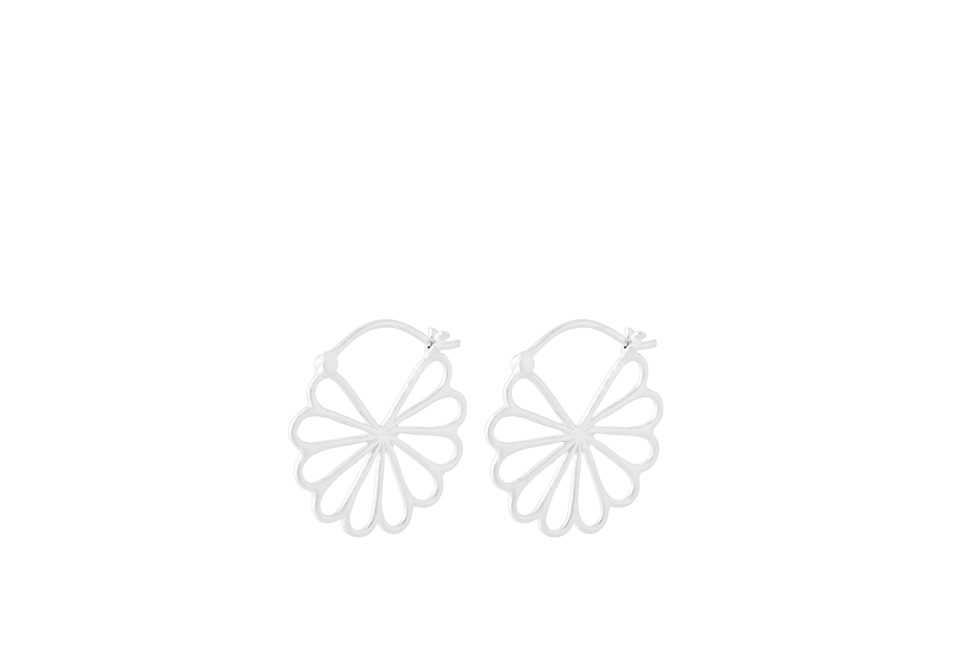 Pernille Corydon Bellis Earrings, til female, fra Pernille Corydon