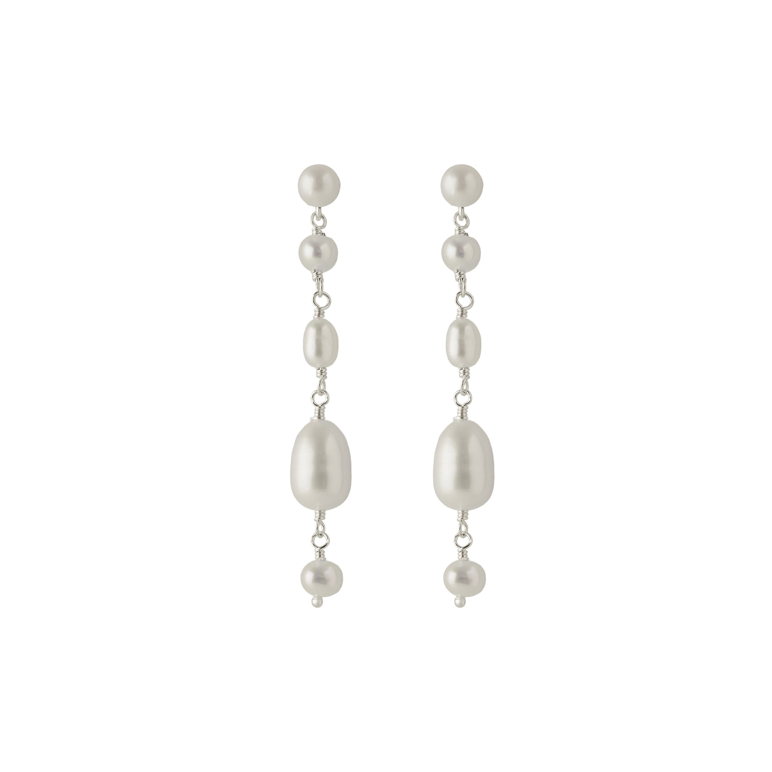 Pernille Corydon White Dreams Earrings, i silver, til female, fra Pernille Corydon