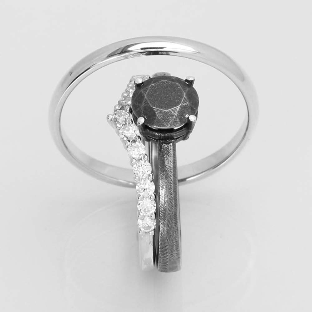 J.J Vielsesringe - V-Aligned-color-lab. 8kt - 0,39 ct HVG, i gold; diamond, til unisex, fra jan Jørgensen Vielsesringe