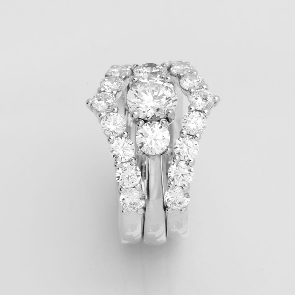 J.J Vielsesringe - V-Aligned-color-lab. 8kt - 0,90 ct HVG, i gold; diamond, til unisex, fra jan Jørgensen Vielsesringe