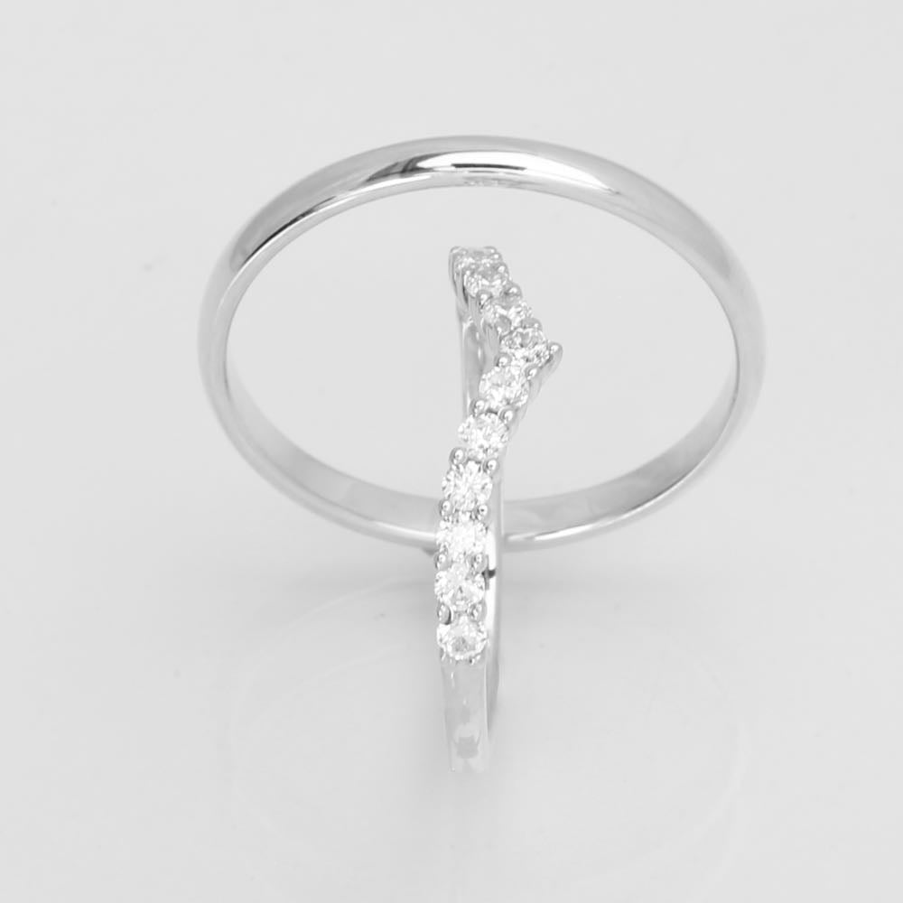 J.J Vielsesringe - V-Aligned-color-lab. 8kt - 0,39 ct HVG, i gold; diamond, til unisex, fra jan Jørgensen Vielsesringe