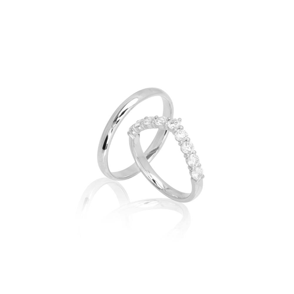 J.J Vielsesringe - V-Aligned-color-lab. 8kt - 0,90 ct HVG, i gold; diamond, til unisex, fra jan Jørgensen Vielsesringe