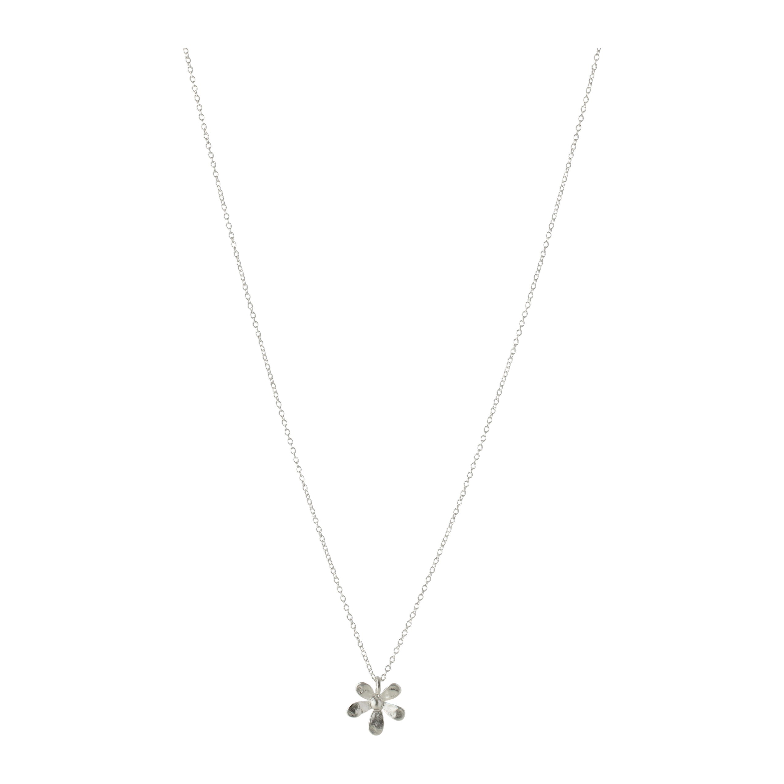 Pernille Corydon Wild Poppy Necklace RH, i silver, til female, fra Pernille Corydon