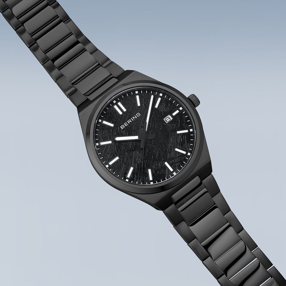 Bering - Classic | børstet sort | 17639-722