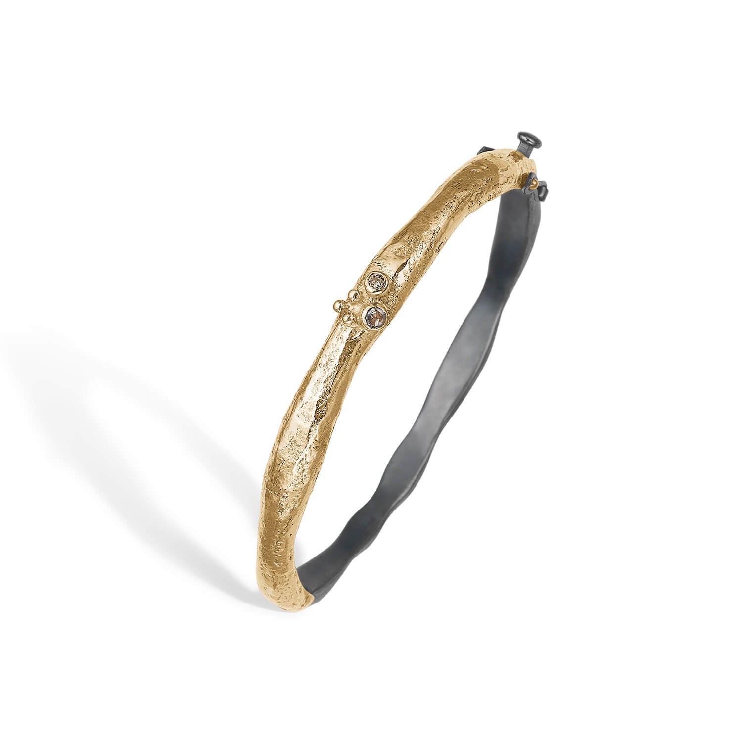 Sacra Golden Armring, fra ByBirdie