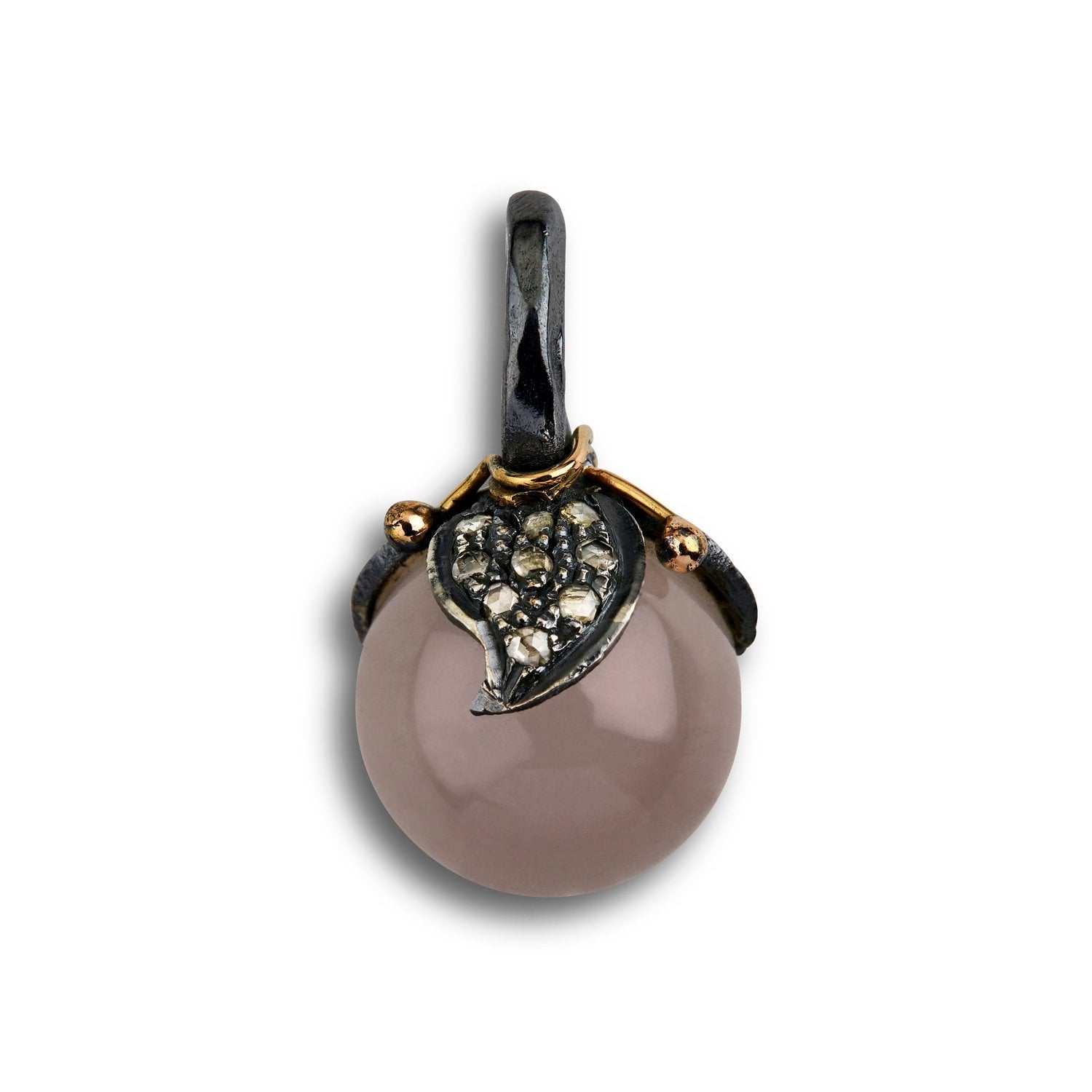 Leaf Drop Pavé Grey Moon Vedhæng – Smykke i sølv fra ByBirdie – Varenr. 5090215C