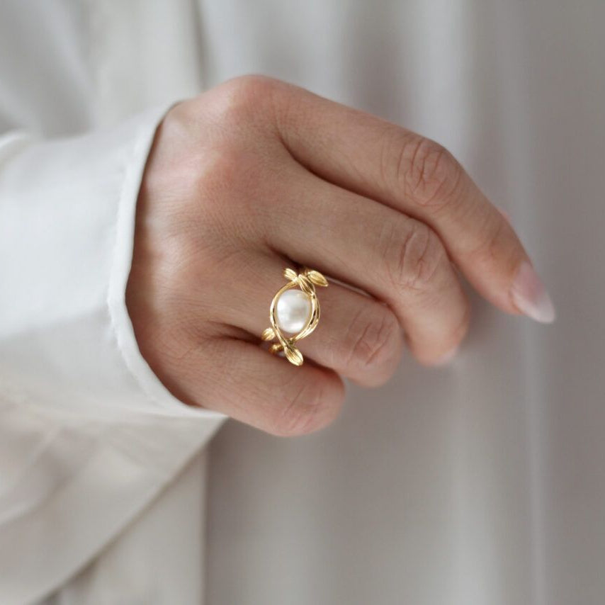 Per Borup - Linn Changeling ring – 1172R