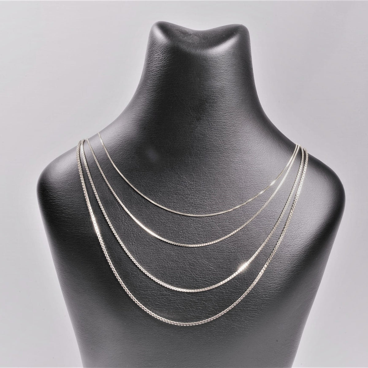14Kt Hvidguld venezia halskæde 36cm, i white-gold, til female; male; unisex, fra BNH