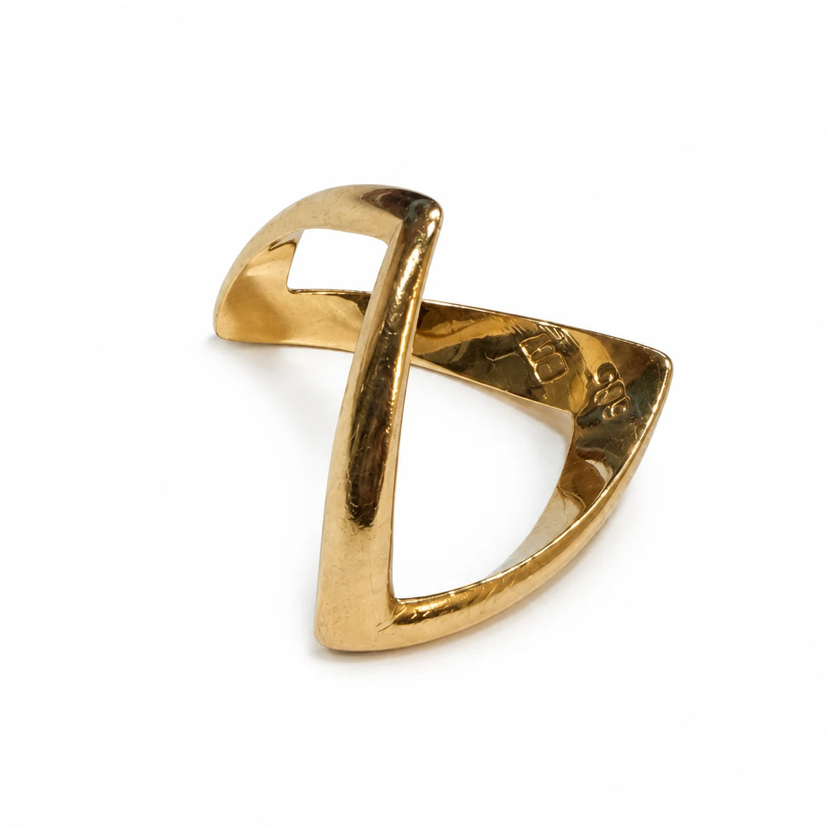 Brugt pavering i 14 kt. guld str. 52 med synligt BH 585-stempel – BRUGT0112 [ai-redigeret]