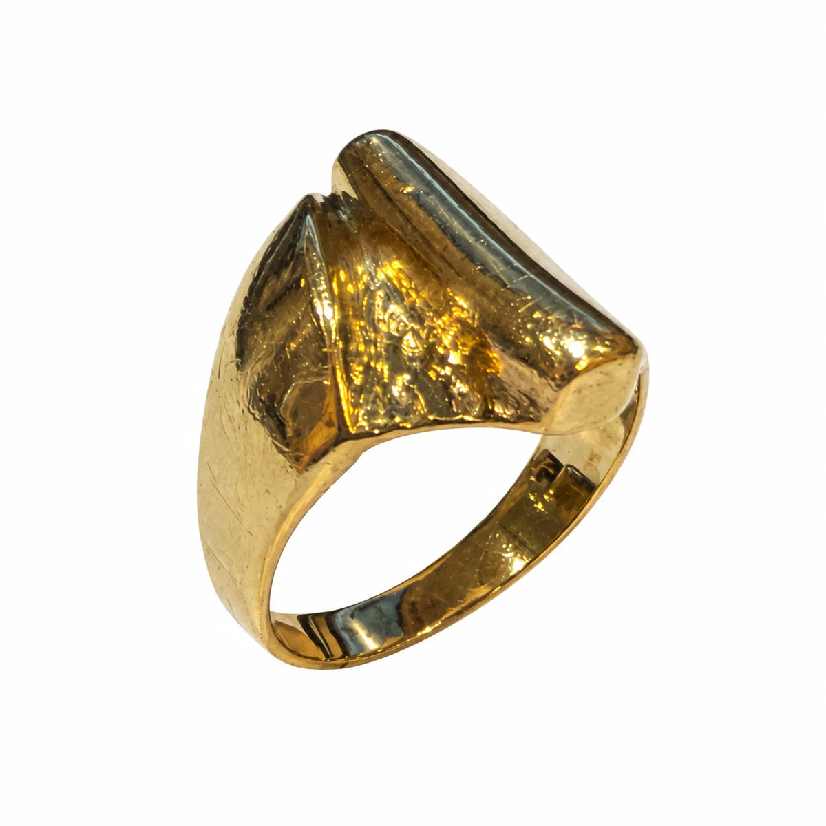 Brugt ring i 8 kt. guld str. 56 – front – BRUGT0123