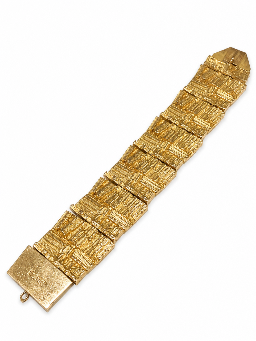 Helt Lapponia Golden Stream armbånd i 14 kt. guld med de karakteristiske strukturerede led [ai-redigeret]