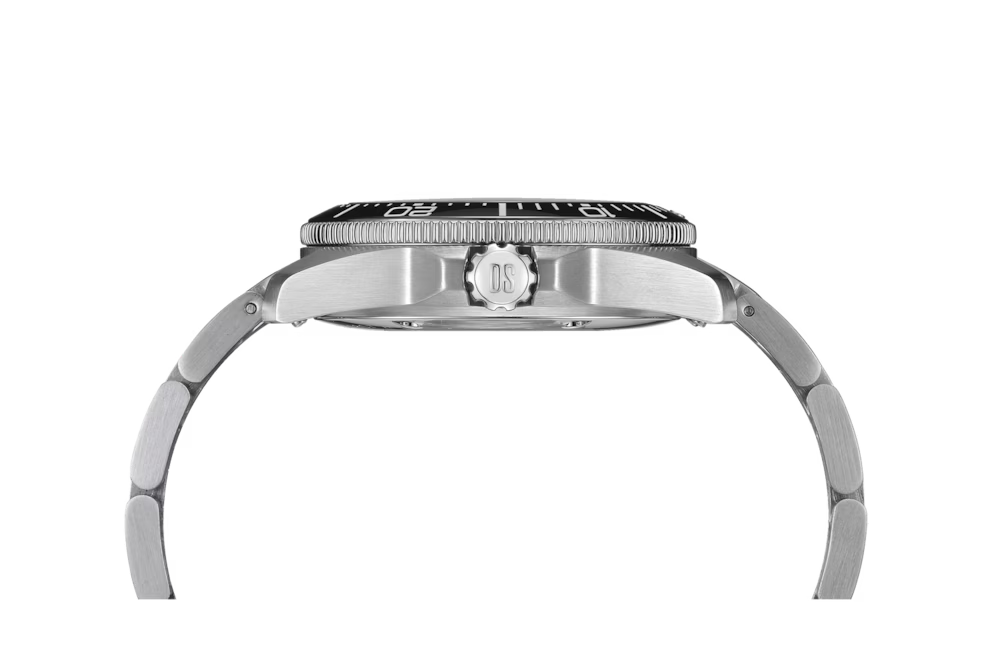 Certina DS Action Diver 38 mm Powermatic 80 C048.807.11.051.00 unisex dykkerur med sort urskive, 316L rustfri stålkasse, stållænke, keramisk lynette, safirglas, Nivachron og 300 meter vandtæthed.