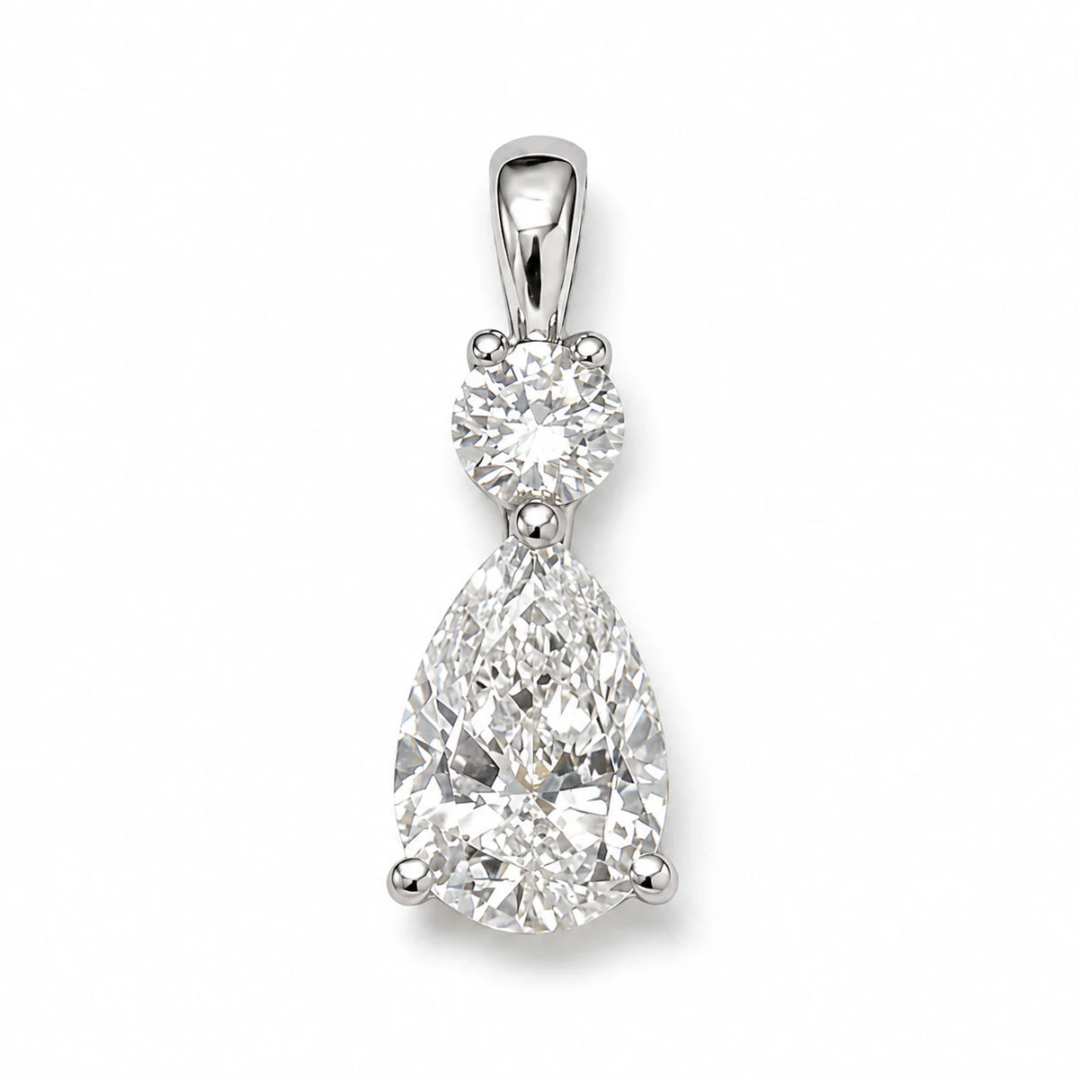Petersen Jewels Starlight vedhæng i 14 kt hvidguld med 1,20 ct labgrown diamanter [ai-redigeret]