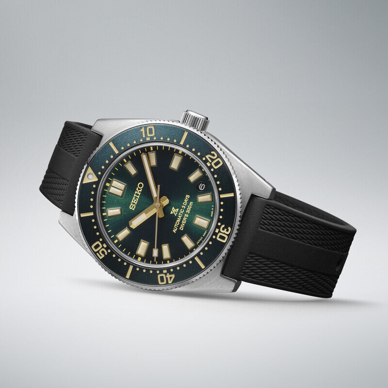 Seiko Prospex HBC010J1 dykkerur med sort rem set fra siden