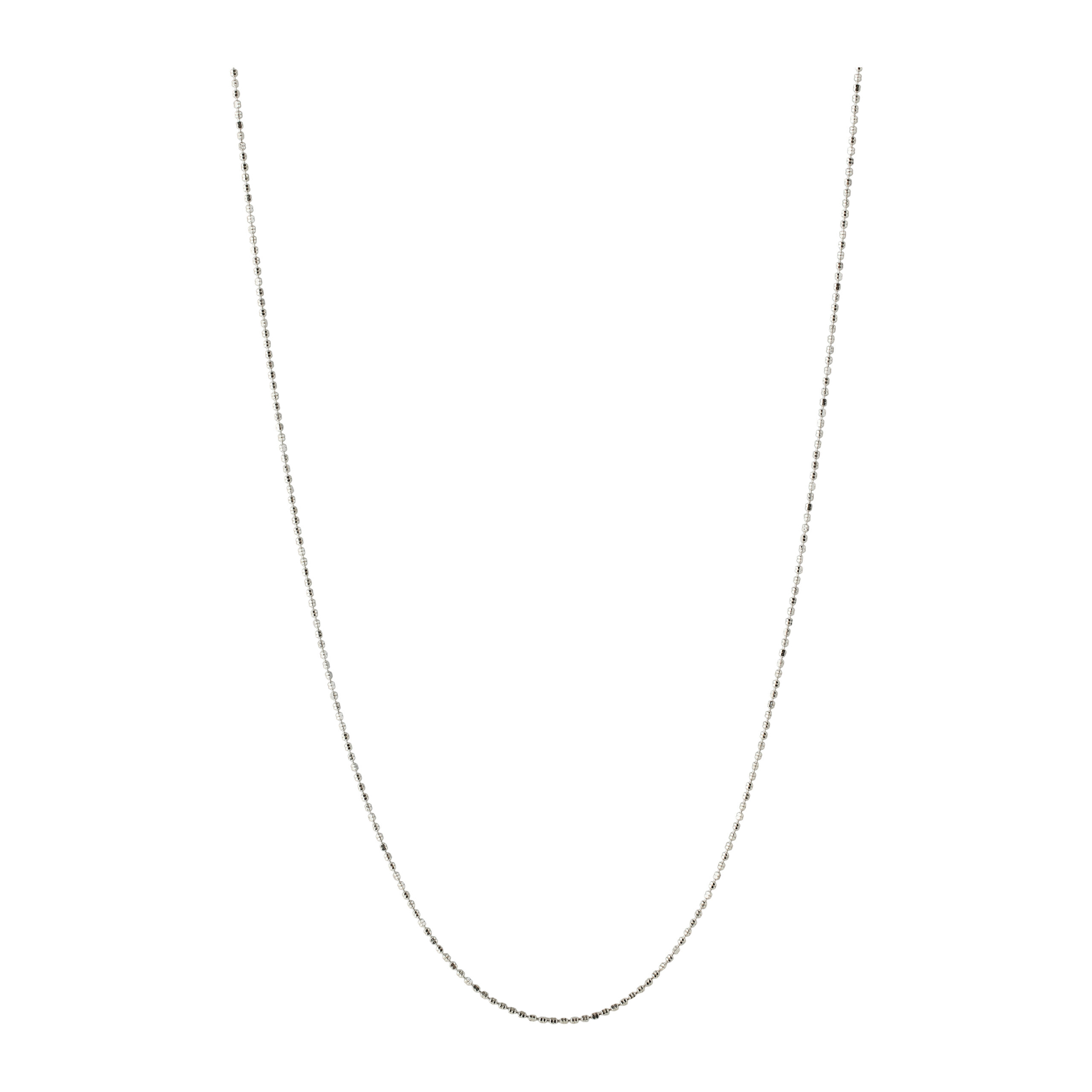 Få Nelly Necklace: Et smukt smykke med klassisk design, tilgængeligt i sølv og forgyldt sølv, justerbar længde på 40-45 cm, lavet med certificeret genbrugssølv